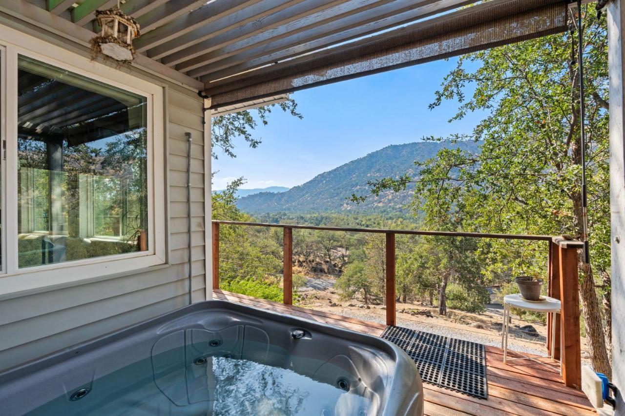 Views, Hot Tub, Outdoor Shower, 15M From Sequoia Три-Риверс Экстерьер фото