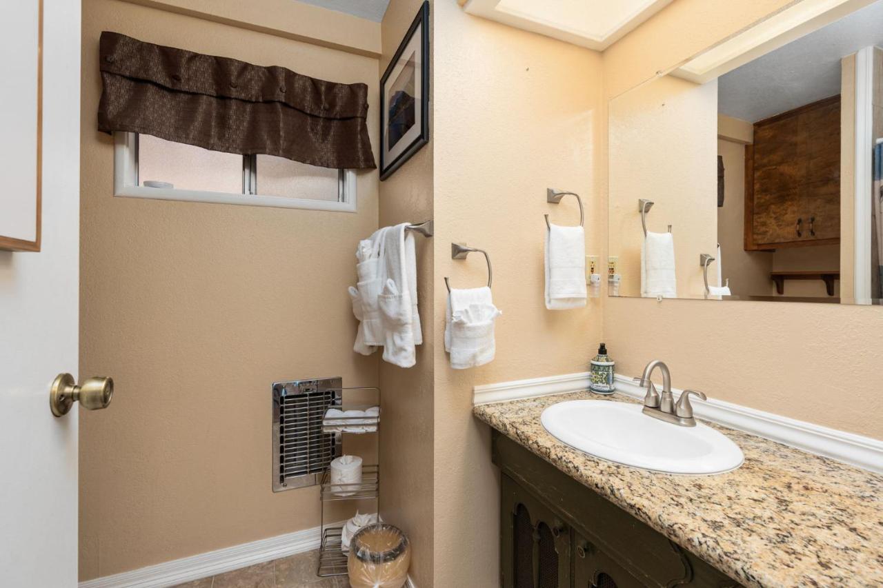 Views, Hot Tub, Outdoor Shower, 15M From Sequoia Три-Риверс Экстерьер фото